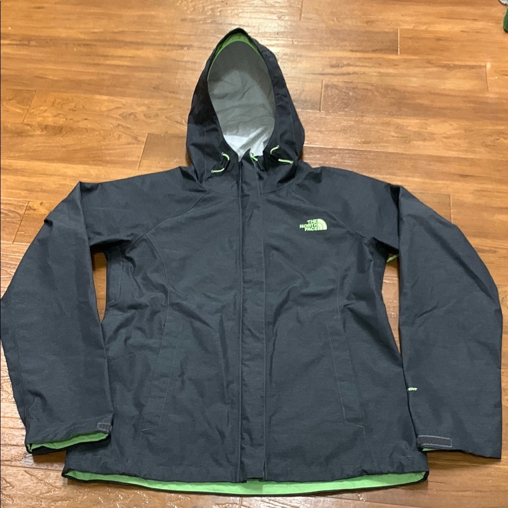The North Face Dryvent Hooded Jacket